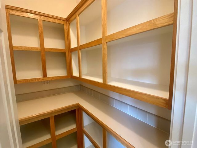 1100 S Rosewood Drive #203, Ellensburg, WA 98926