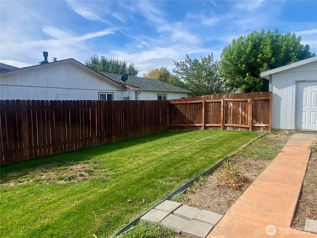 1100 S Rosewood Drive #203, Ellensburg, WA 98926