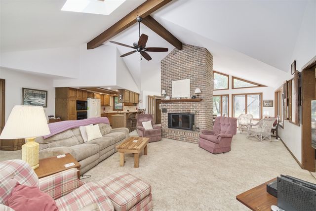 2521 Crescent Beach Road, Manistee, MI 49660