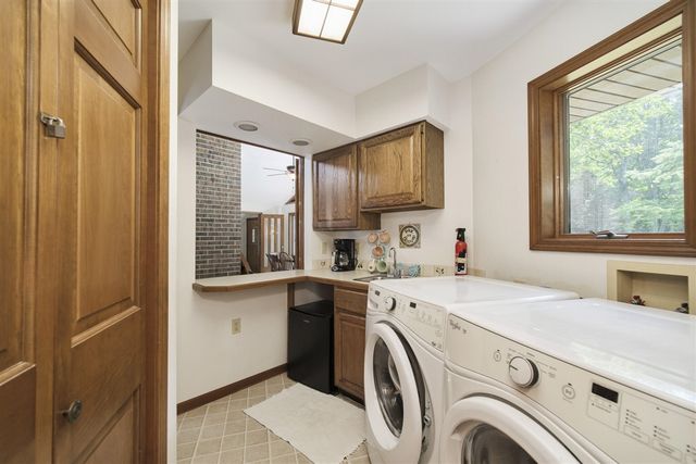 2521 Crescent Beach Road, Manistee, MI 49660