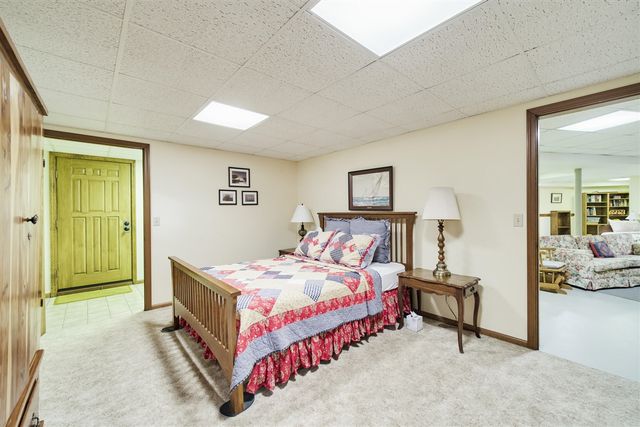 2521 Crescent Beach Road, Manistee, MI 49660