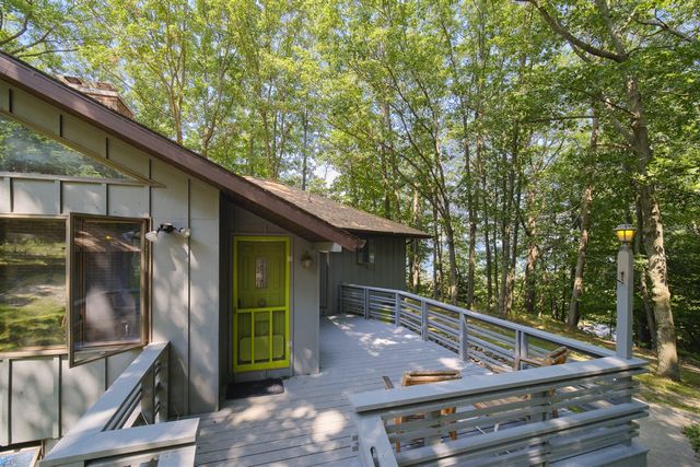 2521 Crescent Beach Road, Manistee, MI 49660