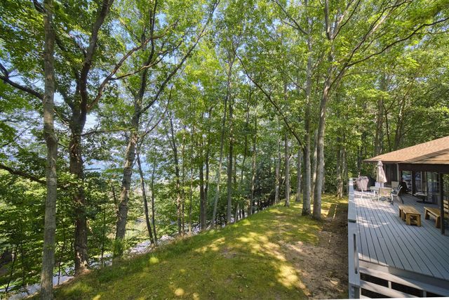 2521 Crescent Beach Road, Manistee, MI 49660