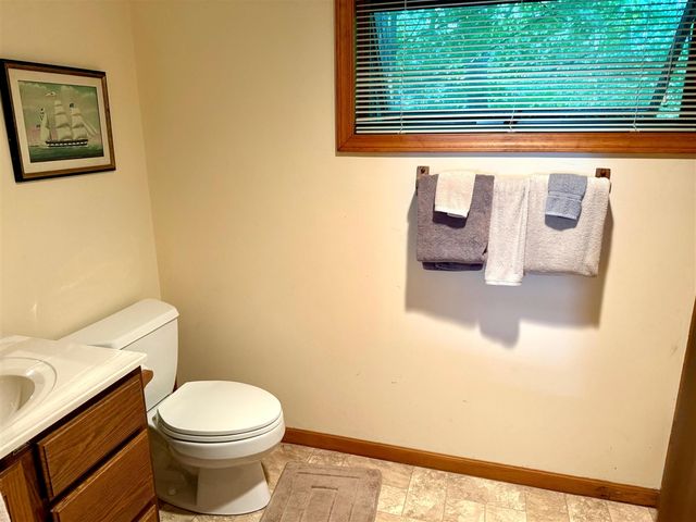 2521 Crescent Beach Road, Manistee, MI 49660