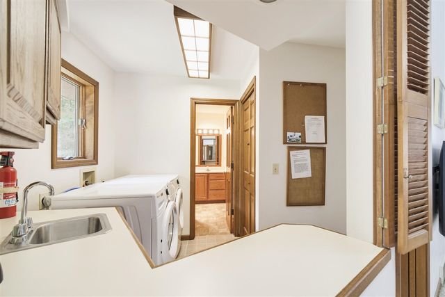 2521 Crescent Beach Road, Manistee, MI 49660