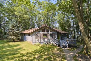 2521 Crescent Beach Road, Manistee, MI 49660