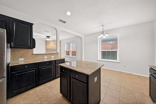 12143 Potter Circle, San Antonio, TX 78253