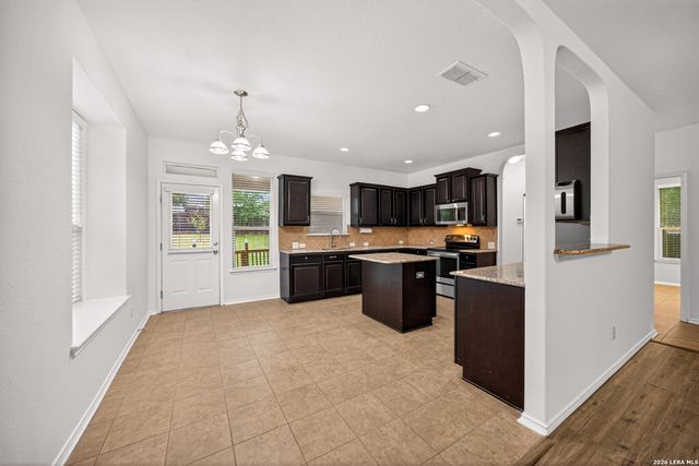 12143 Potter Circle, San Antonio, TX 78253