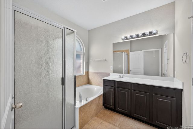 12143 Potter Circle, San Antonio, TX 78253