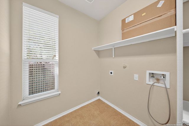 12143 Potter Circle, San Antonio, TX 78253