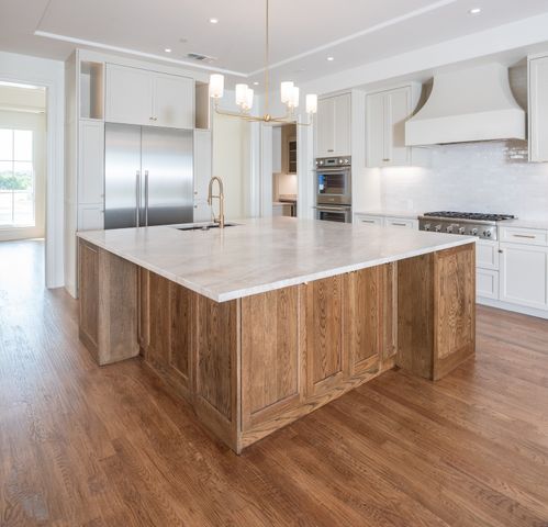 301 American Pharoah Lane, Fairview, TX 75069