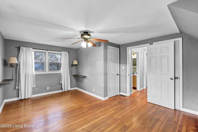 3010 Talisman Rd, Louisville, KY 40220