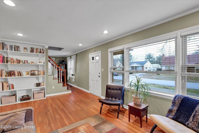 3010 Talisman Rd, Louisville, KY 40220