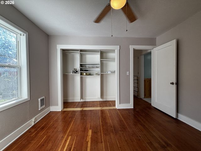 46788 SUNSET Ave, Westfir, OR 97492