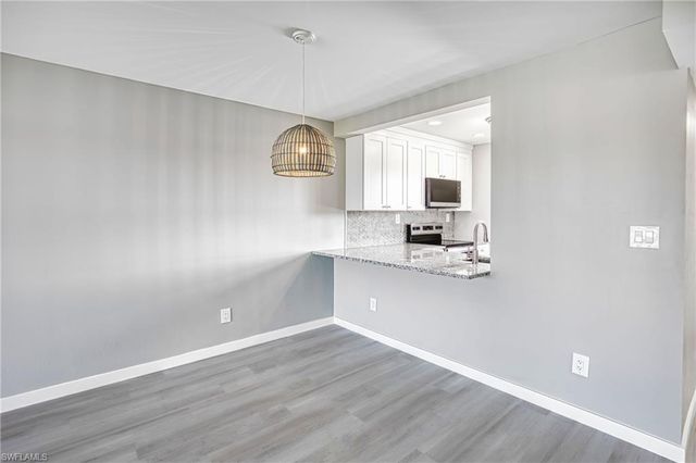 6220 Augusta DR 410, Fort Myers, FL 33907