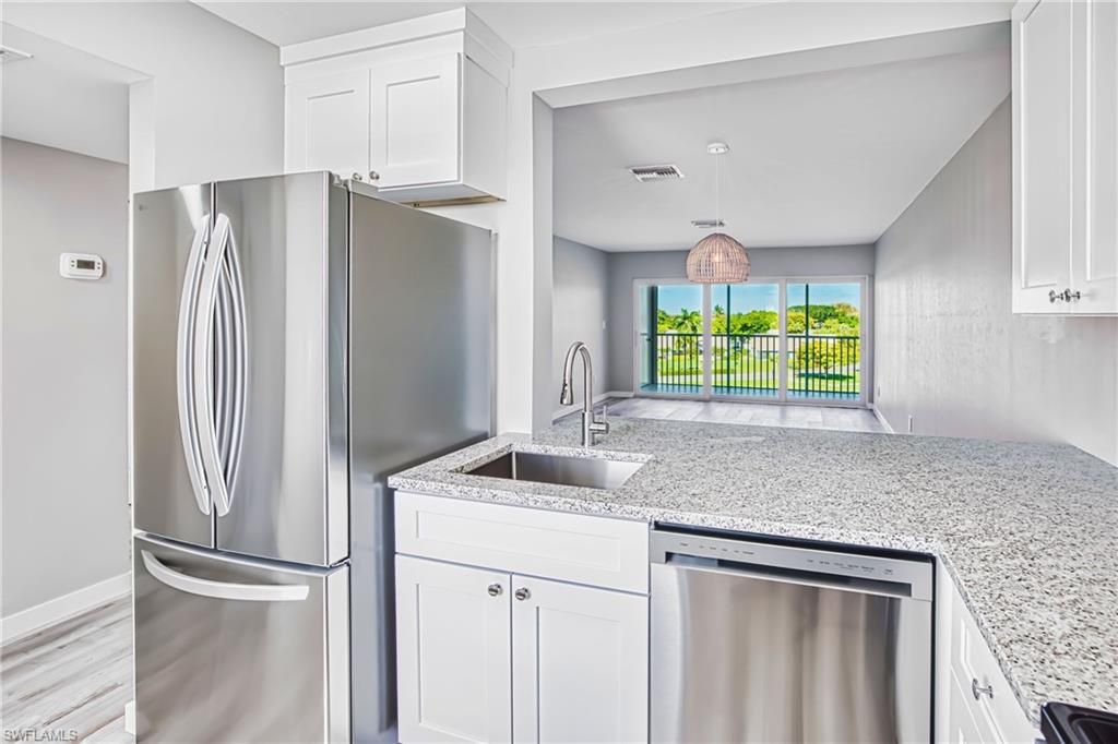 6220 Augusta DR 410, FORT MYERS, FL 33907 — photo 2