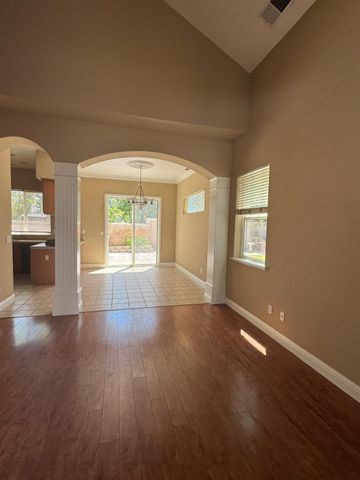6100 Palmaya Ln, Orangevale, CA 95662