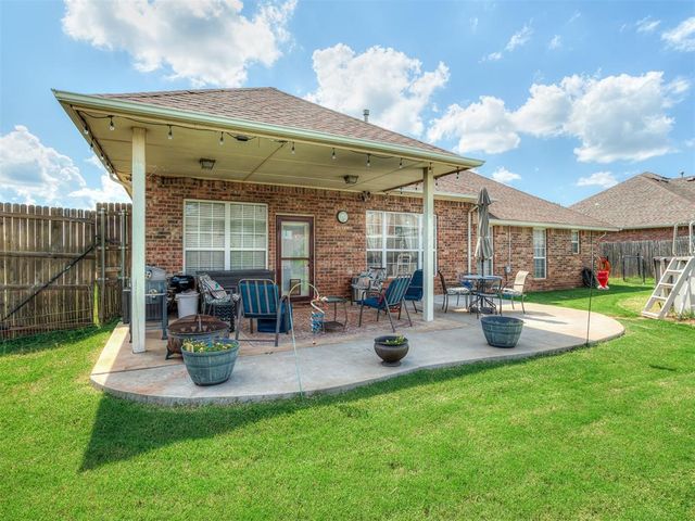 3840 Pachem Avenue, Harrah, OK 73045