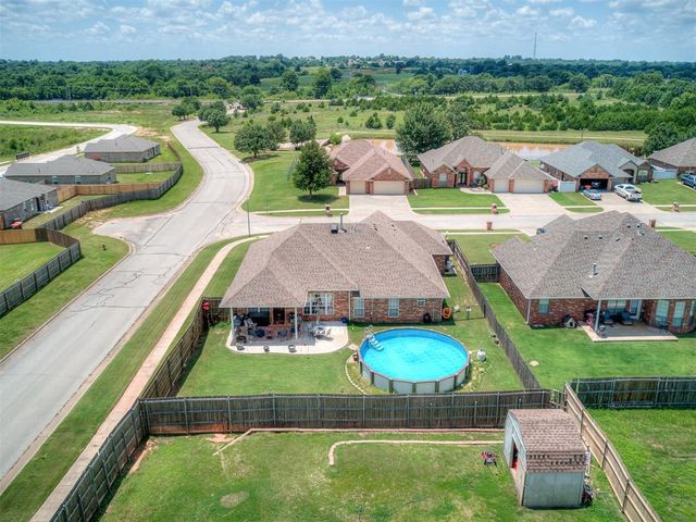 3840 Pachem Avenue, Harrah, OK 73045