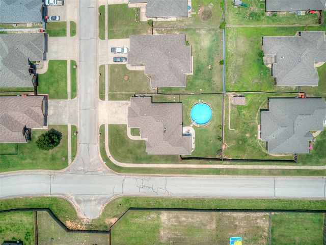 3840 Pachem Avenue, Harrah, OK 73045