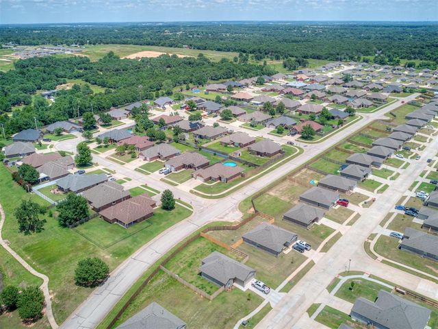 3840 Pachem Avenue, Harrah, OK 73045