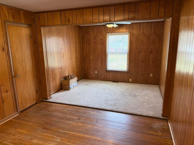 221 Stratford Drive, Richmond, KY 40475