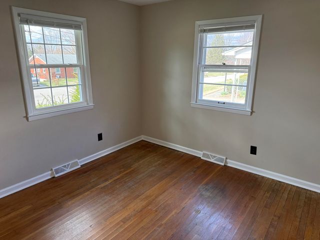 221 Stratford Drive, Richmond, KY 40475