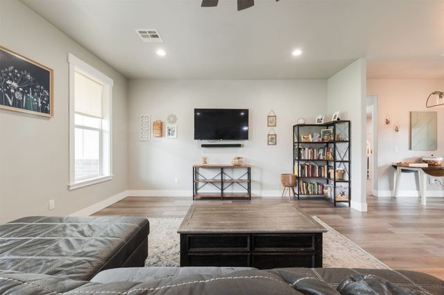 337030 E 1016 Road, Meeker, OK 74855