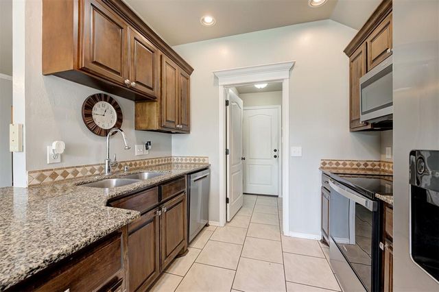 1970 Saddlecloth Trail, Guthrie, OK 73044