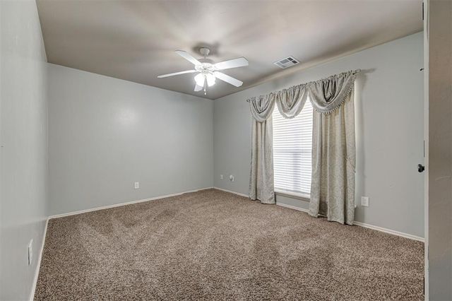 1970 Saddlecloth Trail, Guthrie, OK 73044