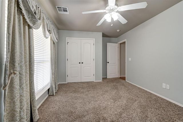 1970 Saddlecloth Trail, Guthrie, OK 73044