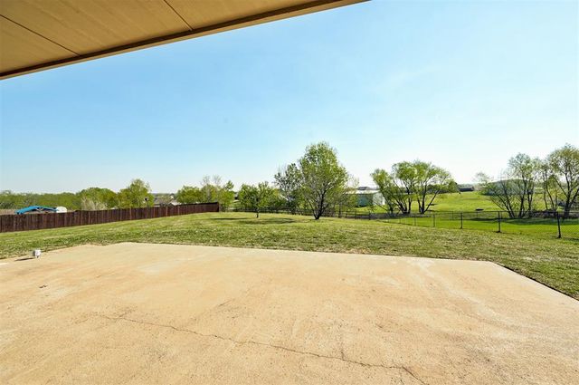 1970 Saddlecloth Trail, Guthrie, OK 73044