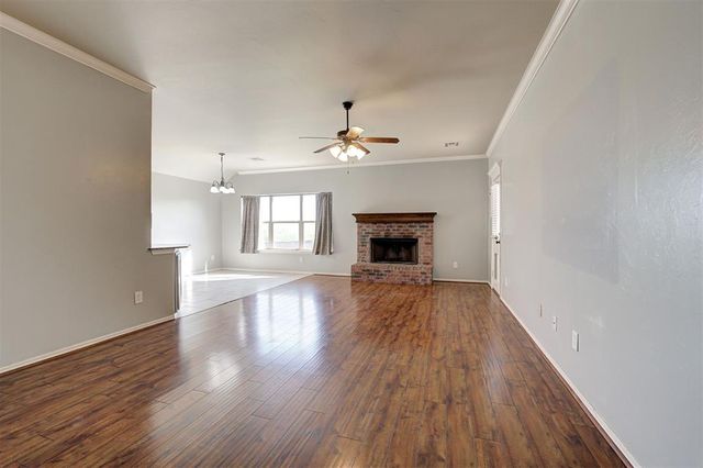 1970 Saddlecloth Trail, Guthrie, OK 73044