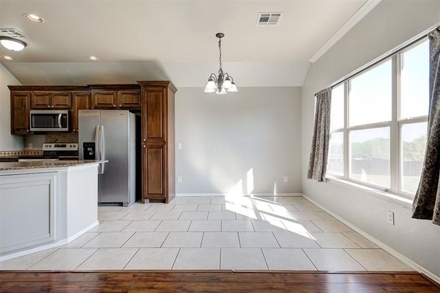 1970 Saddlecloth Trail, Guthrie, OK 73044