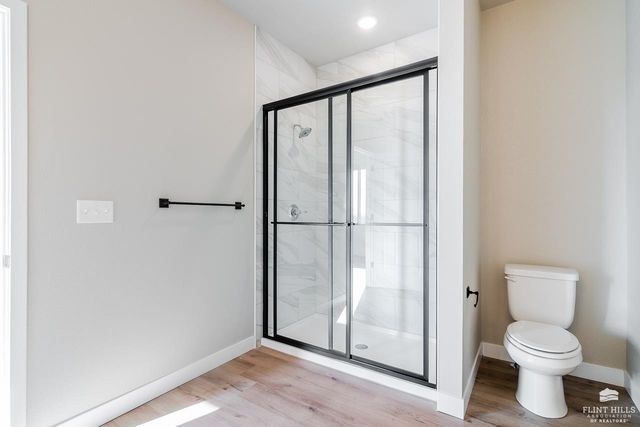 5613 Goheen Drive, Manhattan, KS 66503