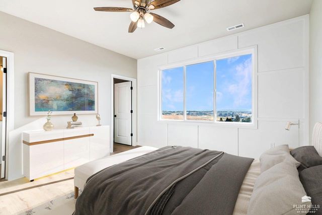 5613 Goheen Drive, Manhattan, KS 66503