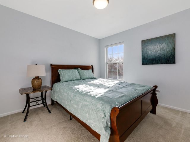 121 Commons Court, Wheeling, IL 60090