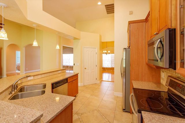12560 KATHERINE CIRCLE, Clermont, FL 34711