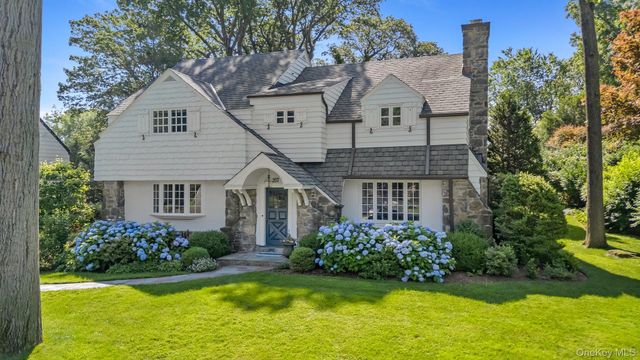 257 Barnard Road, Larchmont, NY 10538