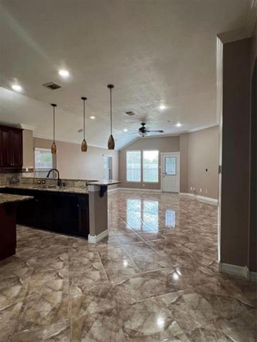 15930 Hidden Crest Drive, Houston, TX 77049