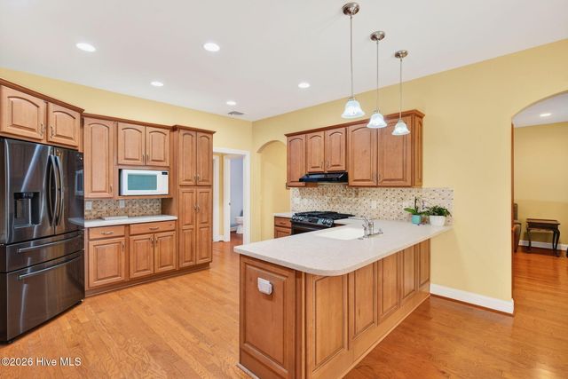 5360 Glennfield Circle SE, Boiling Spring Lakes, NC 28461