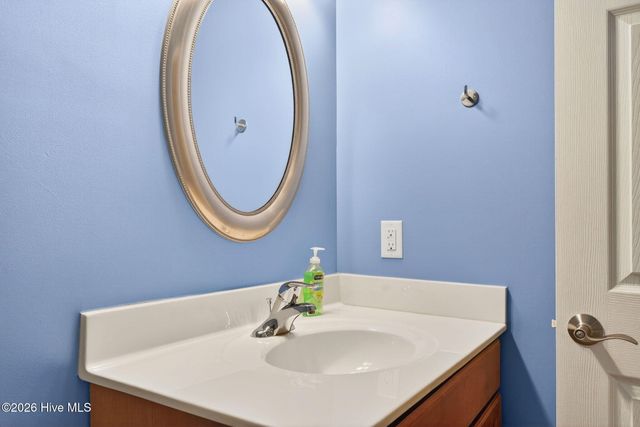 5360 Glennfield Circle SE, Boiling Spring Lakes, NC 28461