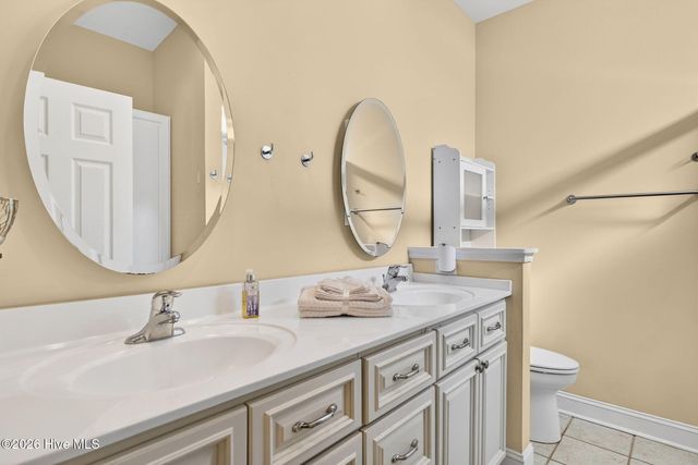 5360 Glennfield Circle SE, Boiling Spring Lakes, NC 28461