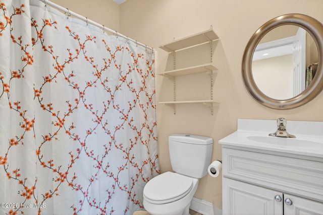 5360 Glennfield Circle SE, Boiling Spring Lakes, NC 28461