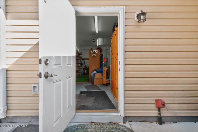 5360 Glennfield Circle SE, Boiling Spring Lakes, NC 28461