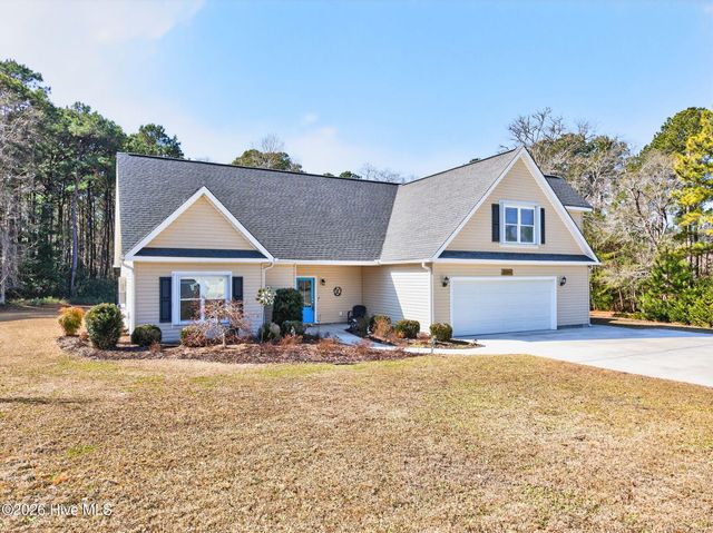 5360 Glennfield Circle SE, Boiling Spring Lakes, NC 28461