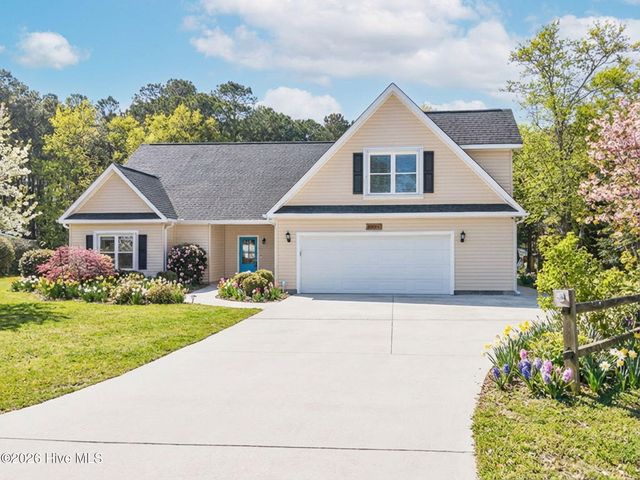 5360 Glennfield Circle SE, Boiling Spring Lakes, NC 28461