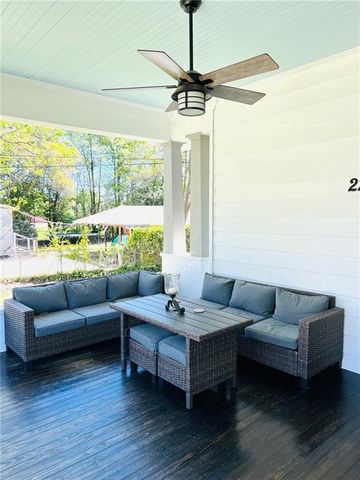 221 W WADDIL Street, Marksville, LA 71351