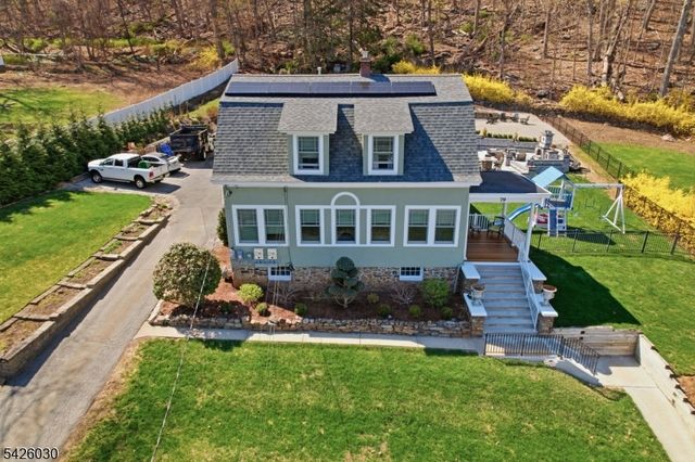 79 Ann St, Dover Town, NJ 07801