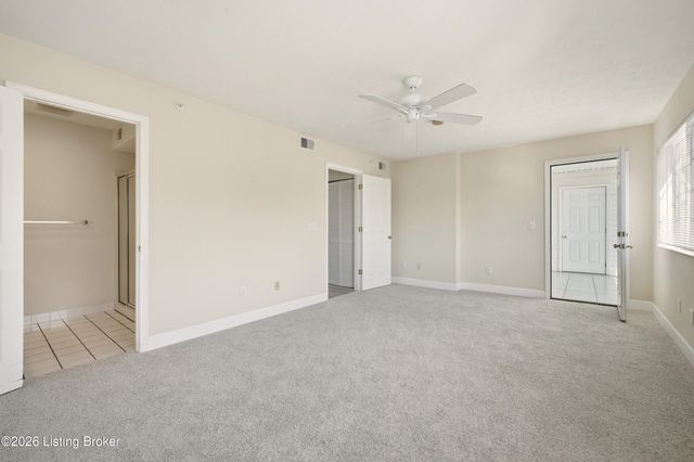 8500 Atrium Dr 201, Louisville, KY 40220